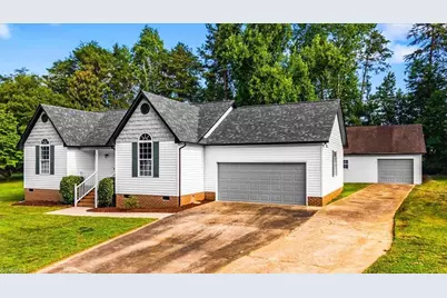 6 Woodfon Drive, Thomasville, NC 27360 - Photo 2
