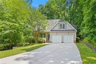 4402 Sabre Ct, Greensboro, NC 27406 - Photo 46