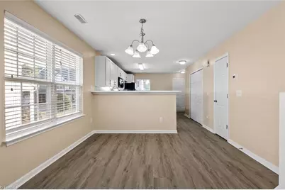 312 Robyns Glen Circle, Greensboro, NC 27409 - Photo 10