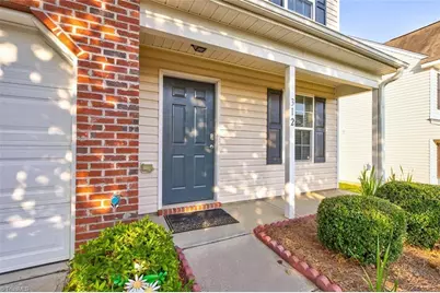 312 Robyns Glen Circle, Greensboro, NC 27409 - Photo 4