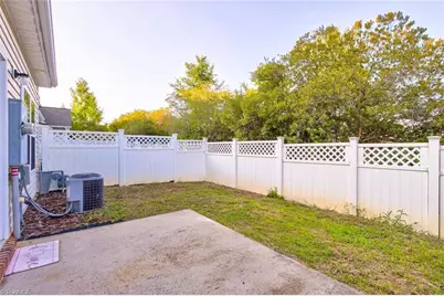312 Robyns Glen Circle, Greensboro, NC 27409 - Photo 36
