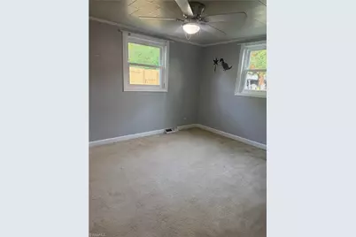 612 School Street, Walnut Cove, NC 27052 - Photo 16