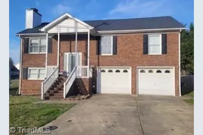 3904 Riverdale Drive, Greensboro, NC 27406 - Photo 2
