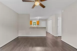 1307 Pearson St, Greensboro, NC 27406 - Photo 4