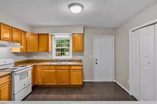 1307 Pearson St, Greensboro, NC 27406 - Photo 8