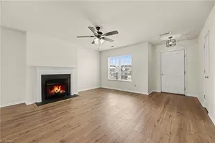 166 Larck Crest Ln, Winston-Salem, NC 27107 - Photo 2
