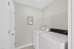 3475 Forestdale Dr, Burlington, NC 27215 - Photo 20