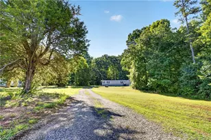 526 Kindley Rd, Thomasville, NC 27360 - Photo 8