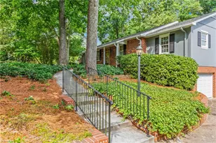 1837 Turfwood Dr, Pfafftown, NC 27040 - Photo 4