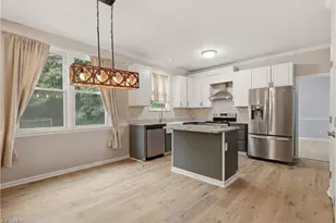 4212 Brentonshire Ln, High Point, NC 27265 - Photo 12