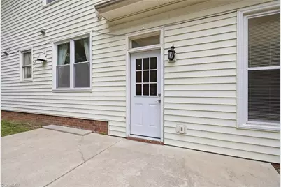 4212 Brentonshire Lane, High Point, NC 27265 - Photo 34