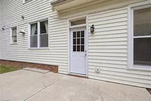 4212 Brentonshire Ln, High Point, NC 27265 - Photo 34