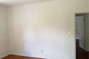 2213 Cypress St, Greensboro, NC 27405 - Photo 4