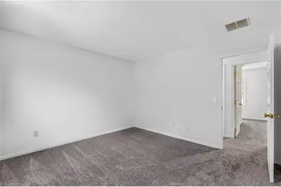 3932 New Garden, Greensboro, NC 27410 - Photo 22