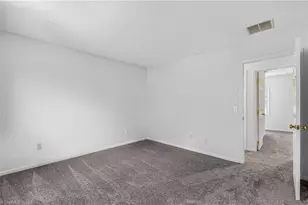 3932 New Garden, Greensboro, NC 27410 - Photo 22