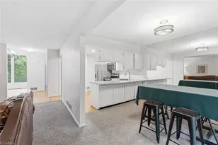 204 Lamplighter Cir, Winston-Salem, NC 27104 - Photo 6