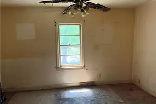 546 Sink Lake Rd, High Point, NC 27265 - Photo 4