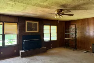 546 Sink Lake Rd, High Point, NC 27265 - Photo 2