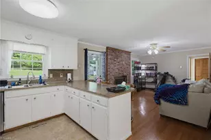 1019 Ingram Dr, Asheboro, NC 27203 - Photo 10