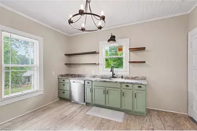 2609 Stockton Street, Winston-Salem, NC 27127 - Photo 8
