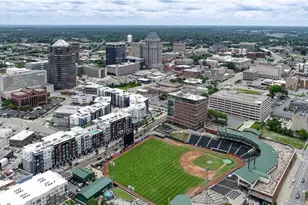201 N Elm St, Greensboro, NC 27401 - Photo 4