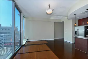 201 N Elm St, Greensboro, NC 27401 - Photo 22