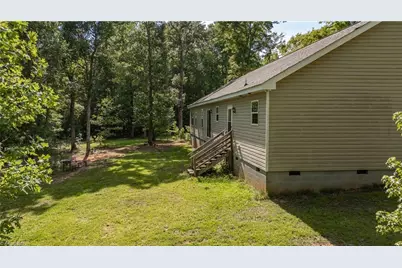 2311 Chrisco Road W, Seagrove, NC 27341 - Photo 10