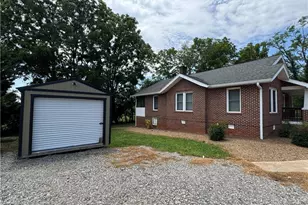 507 Sparta Rd, North Wilkesboro, NC 28659 - Photo 26