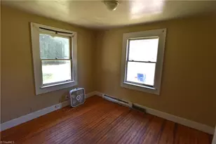 2016 Bertha St, Winston-Salem, NC 27107 - Photo 6