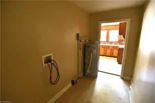 2016 Bertha St, Winston-Salem, NC 27107 - Photo 12