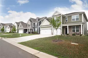 4237 Toucan Trl, High Point, NC 27265 - Photo 12