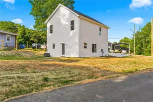4606 Erin St, Winston-Salem, NC 27105 - Photo 38
