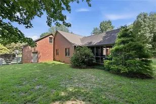 2618 Marion Ct, Burlington, NC 27215 - Photo 38