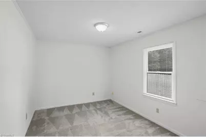 131 Lindbergh Street, Winston-Salem, NC 27104 - Photo 12