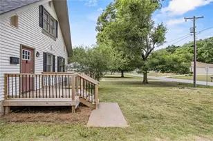 131 Lindbergh St, Winston-Salem, NC 27104 - Photo 26