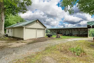 7388 Old 421 Rd, Liberty, NC 27298 - Photo 22