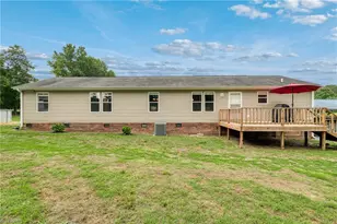 7388 Old 421 Rd, Liberty, NC 27298 - Photo 46