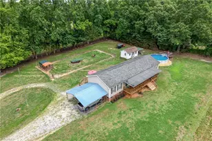 7388 Old 421 Rd, Liberty, NC 27298 - Photo 28
