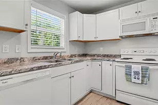 1126 Biltmore Ave, High Point, NC 27260 - Photo 8