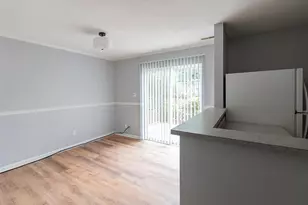 5707 Bramblegate Rd, Greensboro, NC 27409 - Photo 10