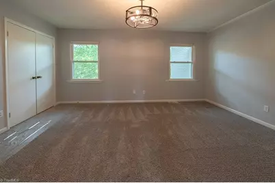 5707 Bramblegate Road #J, Greensboro, NC 27409 - Photo 16