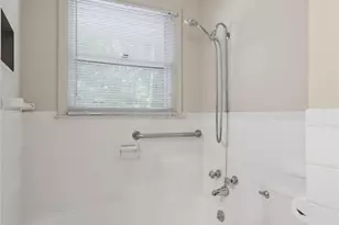2938 Isaacs Pl, Greensboro, NC 27408 - Photo 22