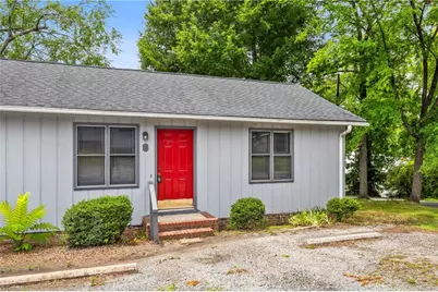 507 3rd Avenue #I, Siler City, NC 27344 - Photo 2
