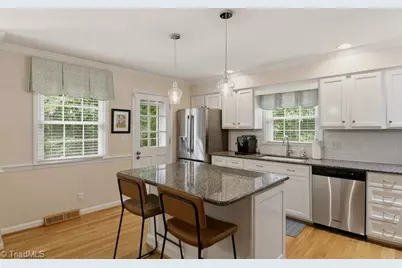 370 Staffordshire Road, Winston-Salem, NC 27104 - Photo 14