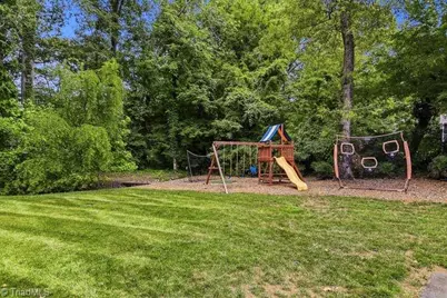 370 Staffordshire Road, Winston-Salem, NC 27104 - Photo 26
