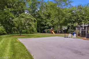 370 Staffordshire Rd, Winston-Salem, NC 27104 - Photo 30