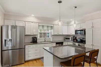 370 Staffordshire Road, Winston-Salem, NC 27104 - Photo 10