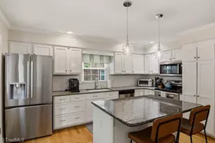 370 Staffordshire Rd, Winston-Salem, NC 27104 - Photo 10