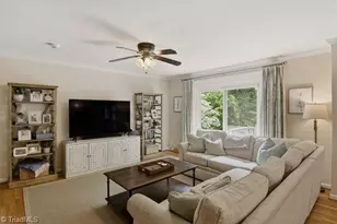 370 Staffordshire Rd, Winston-Salem, NC 27104 - Photo 8