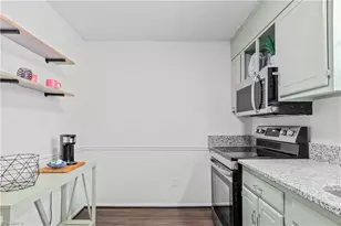 2636 St John's Pl, Winston-Salem, NC 27106 - Photo 6